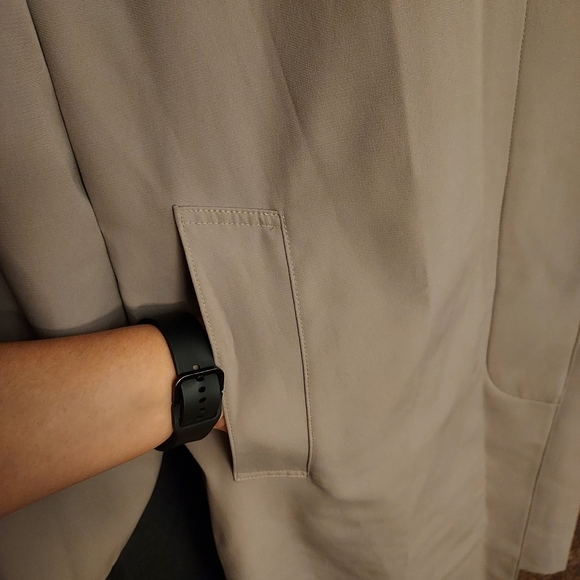 London Fog Brown trenchcoat size 12 - Picture 3 of 8